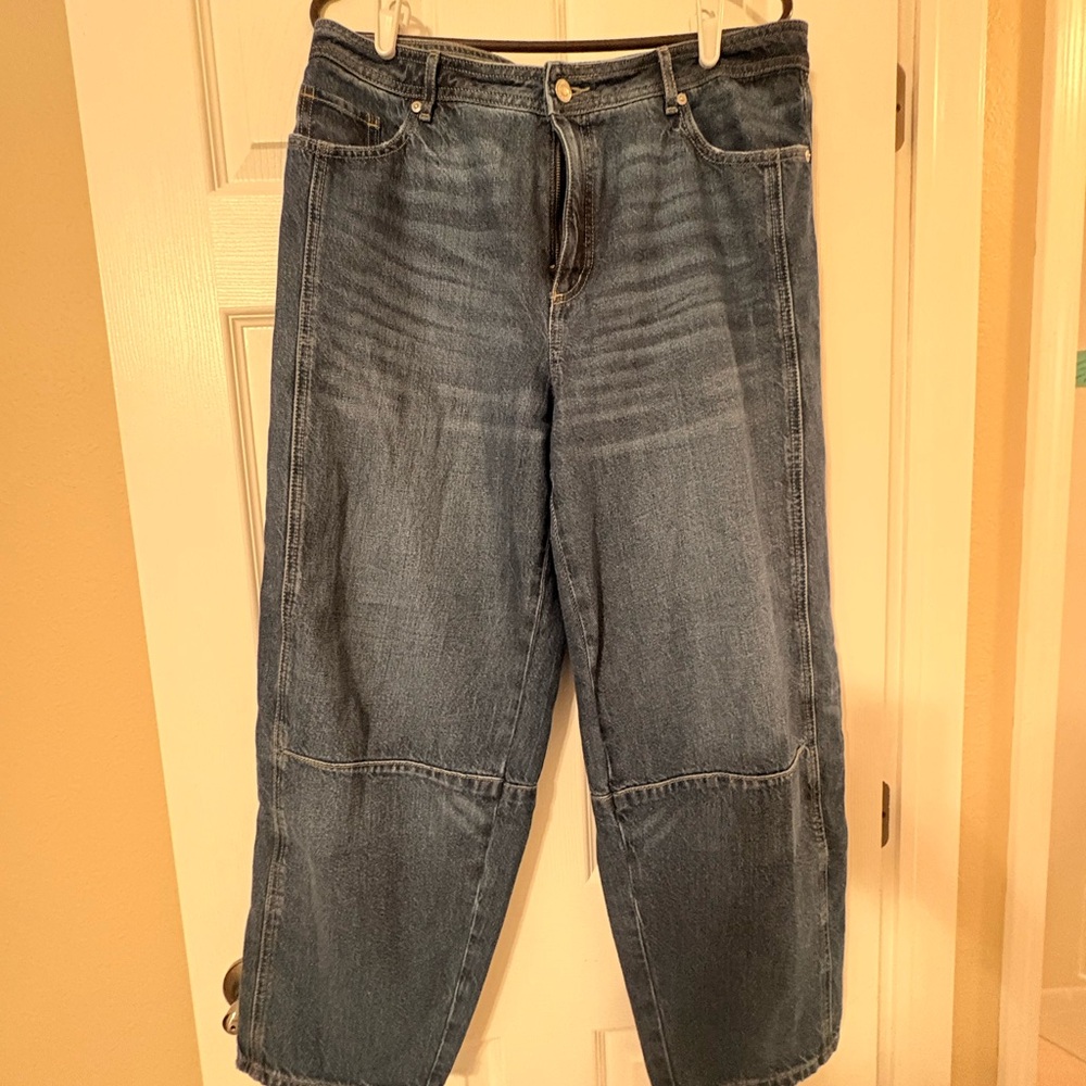 Loft Barrel Jeans